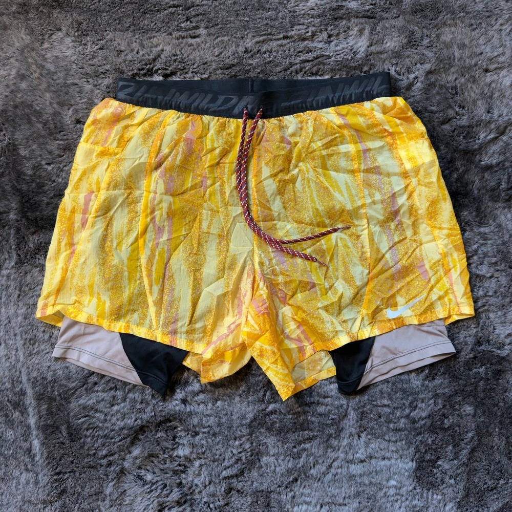 Nike Flex Stride Wild Run 2 in 1 Men's Running Shorts Citron